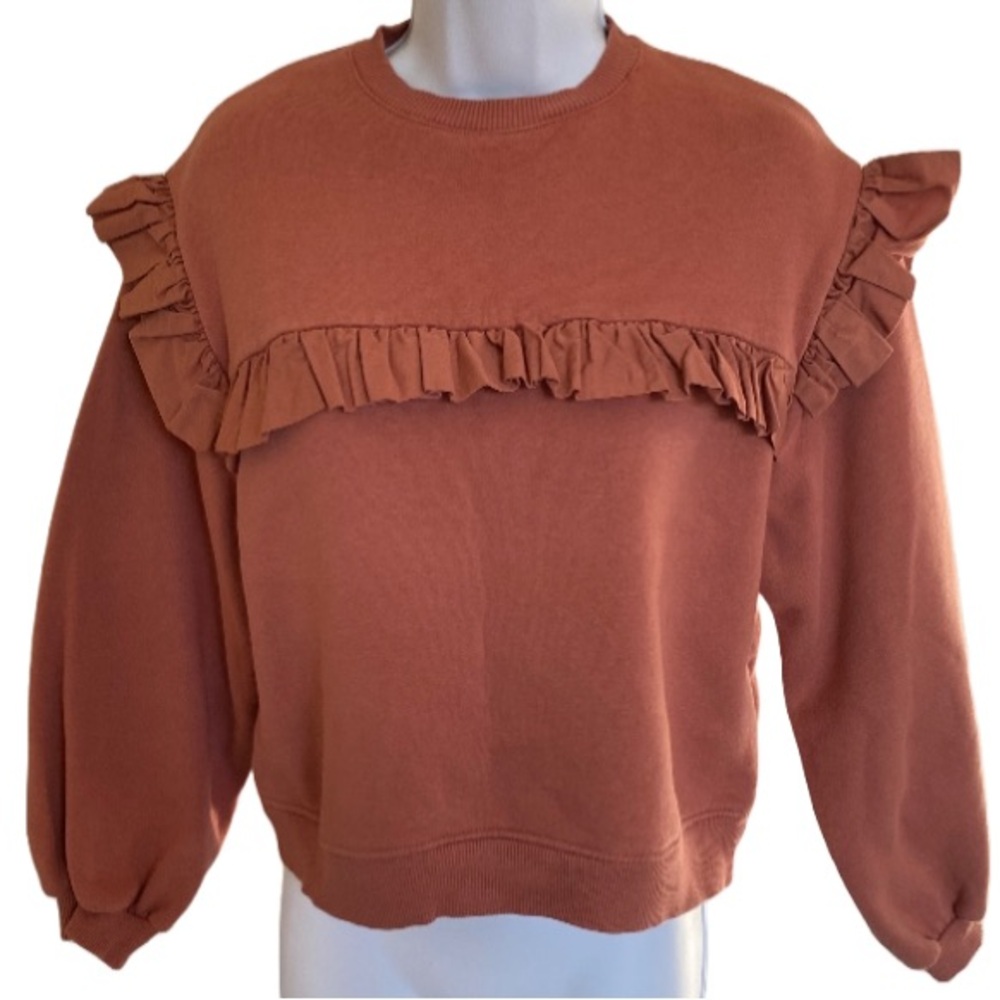 ⭐️4/$30 Cape Ruffle Bubble Sleeve Sweater